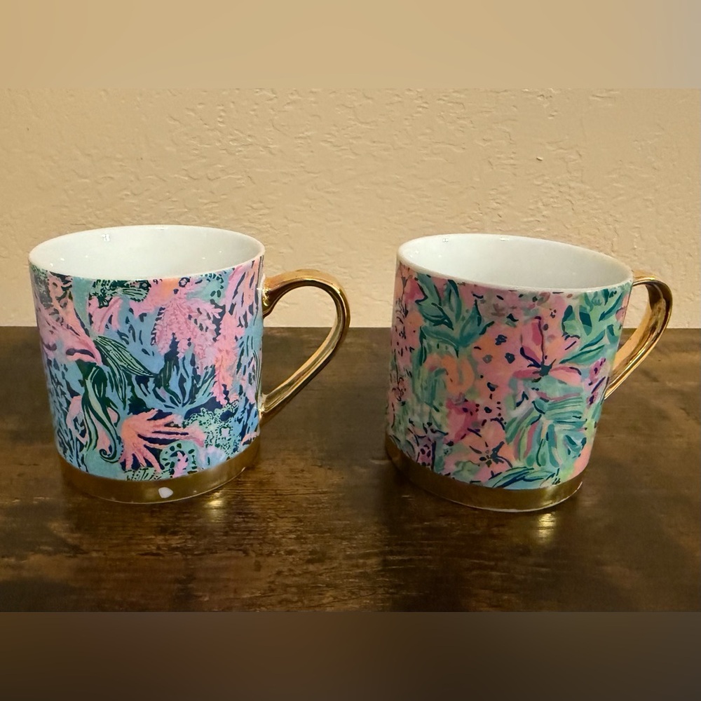 Lilly Pulitzer Colorful Floral Mugs with Gold Accents - Picture 3 of 8